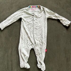 Magnetic Me Bamboo Sleeper (sage green)